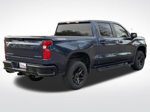 2022 Chevrolet Silverado 1500 Custom Trail Boss