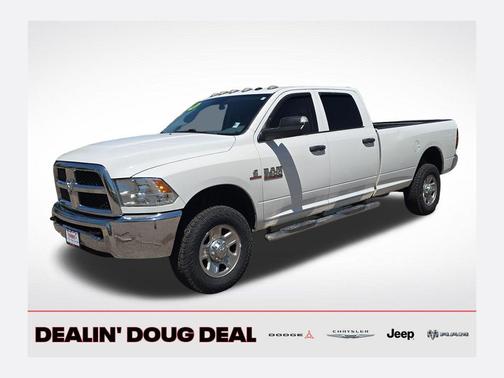 Bright White Clearcoat 2018 RAM 2500 Tradesman Crew Cab 4x4 8' Box