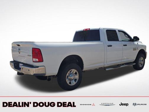 Bright White Clearcoat 2018 RAM 2500 Tradesman Crew Cab 4x4 8' Box