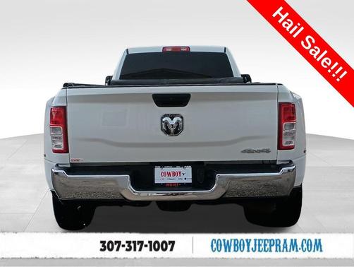 2019 RAM 3500 Tradesman Crew Cab 4x4 8' Box