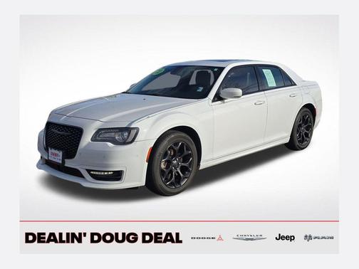 2022 Chrysler 300 Touring