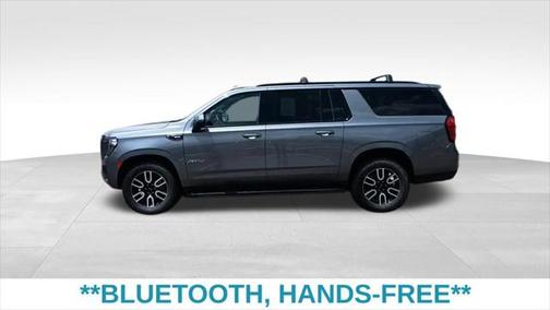 2022 GMC Yukon XL 4WD AT4