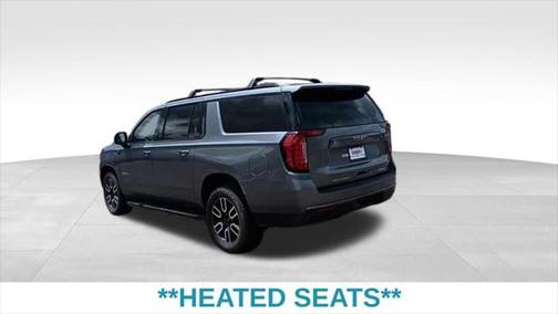 2022 GMC Yukon XL 4WD AT4