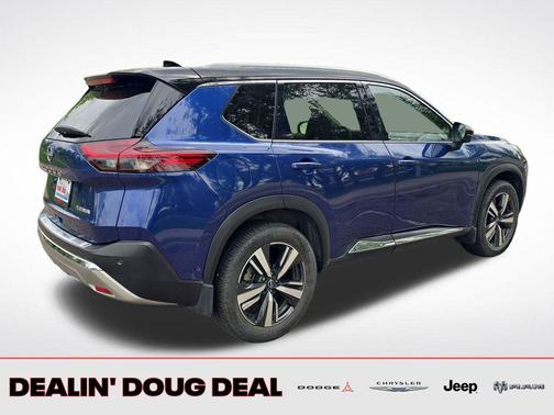 Caspian Blue Metallic/Super Black 2023 Nissan Rogue Platinum