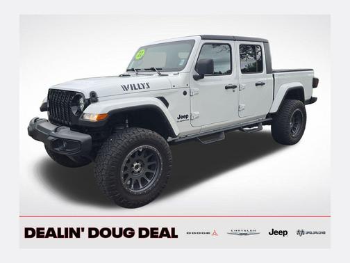 Bright White Clearcoat 2022 Jeep Gladiator Willys 4x4