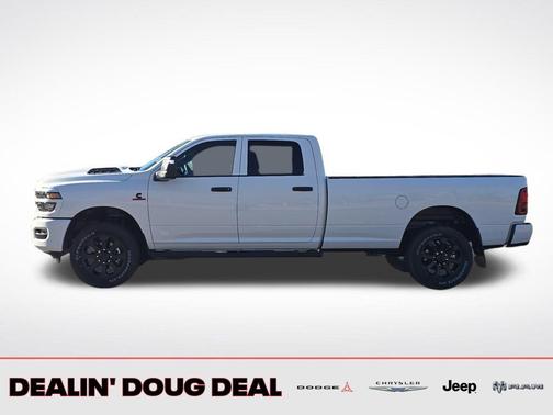 2026 RAM 2500 Black Express Crew Cab 4x4 8' Box