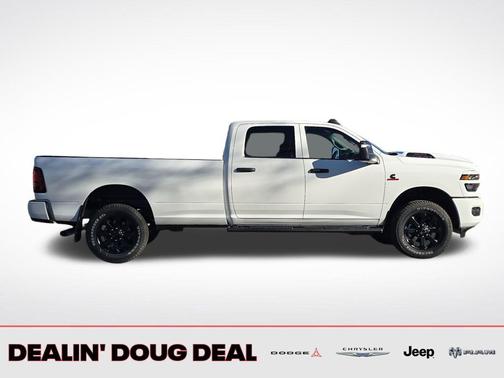 2026 RAM 2500 Black Express Crew Cab 4x4 8' Box