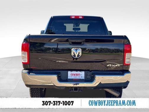 2019 RAM 2500 Tradesman Crew Cab 4x4 6'4' Box