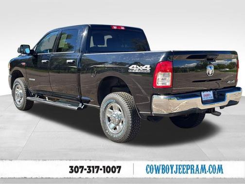 2019 RAM 2500 Tradesman Crew Cab 4x4 6'4' Box