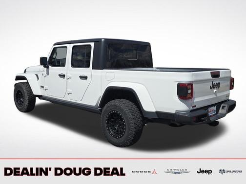 Bright White Clearcoat 2021 Jeep Gladiator Sport S