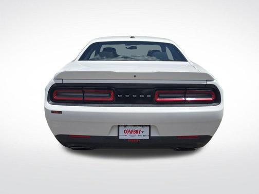 White Knuckle Clearcoat 2022 Dodge Challenger R/T