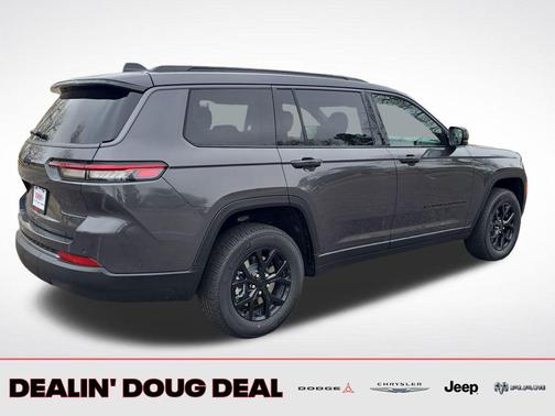 Baltic Gray Metallic Clearcoat 2026 Jeep Grand Cherokee L Altitude