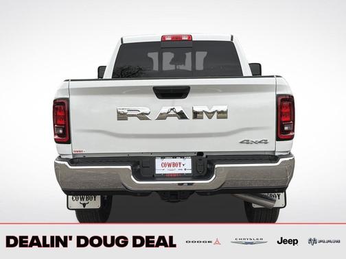 Bright White Clearcoat 2026 RAM 2500 Tradesman Crew Cab 4x4 6'4' Box