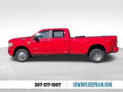 2022 RAM 3500 Laramie Crew Cab 4x4 8' Box