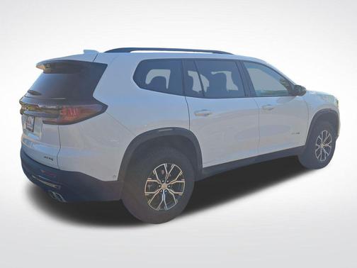 Summit White 2024 GMC Acadia AWD AT4