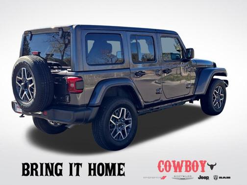 2025 Jeep Wrangler 4-Door Sahara 4x4