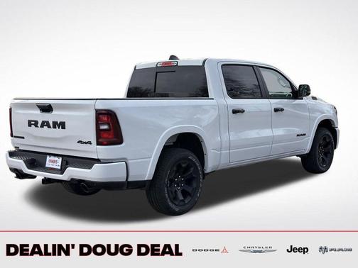 Bright White Clearcoat 2026 RAM 1500 Big Horn/Lone Star