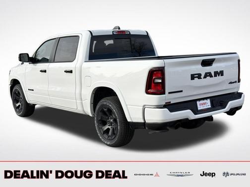 Bright White Clearcoat 2026 RAM 1500 Big Horn/Lone Star