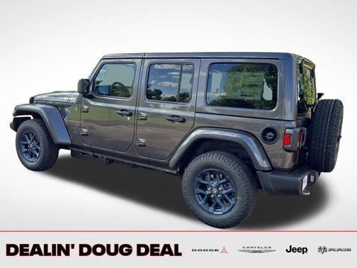 Granite Crystal Metallic Clearcoat 2026 Jeep Wrangler 85th Anniversary