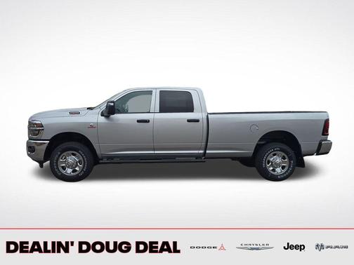 Silver Zynith 2026 RAM 2500 Tradesman Crew Cab 4x4 8' Box