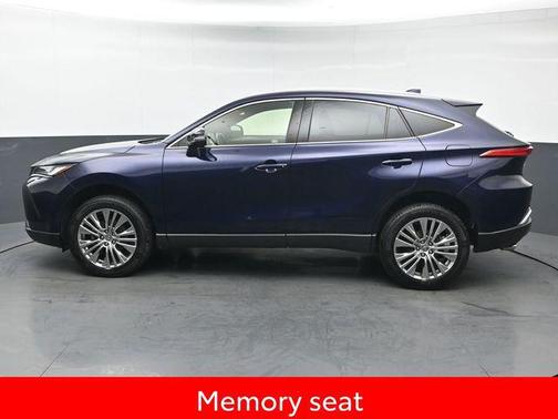 2022 Toyota Venza XLE