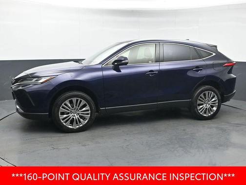 2022 Toyota Venza XLE