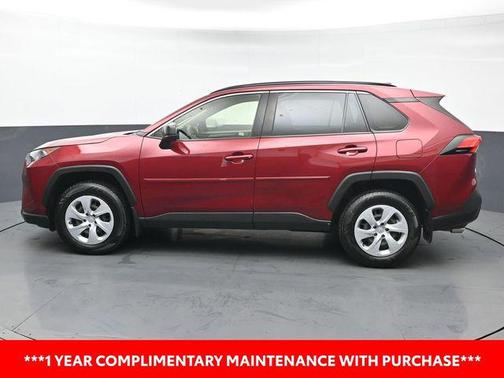 2020 Toyota RAV4 LE