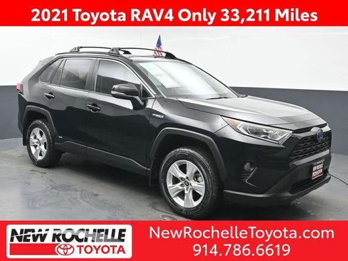2021 Toyota RAV4 Hybrid XLE