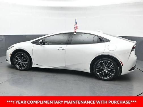 2024 Toyota Prius XLE
