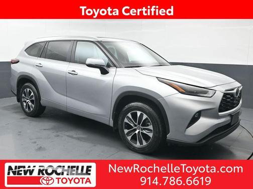 2025 Toyota Highlander XLE