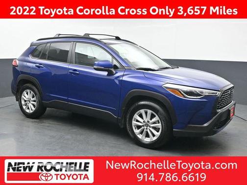 2022 Toyota Corolla Cross LE