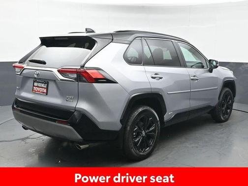 2025 Toyota RAV4 Hybrid SE