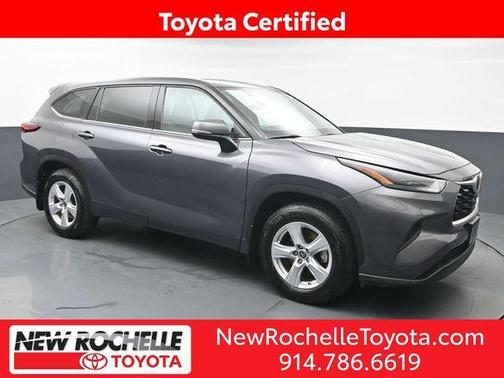 2022 Toyota Highlander L