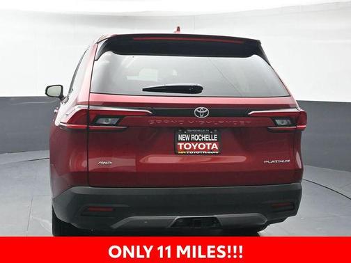 2025 Toyota Grand Highlander Platinum