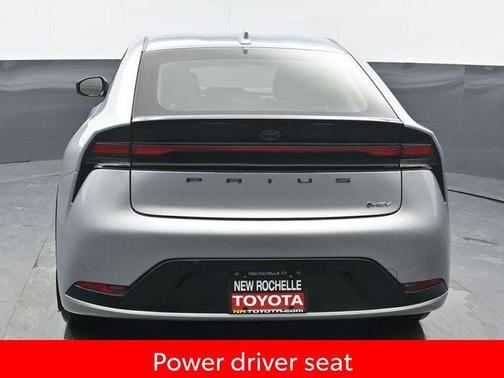 2025 Toyota Prius XLE