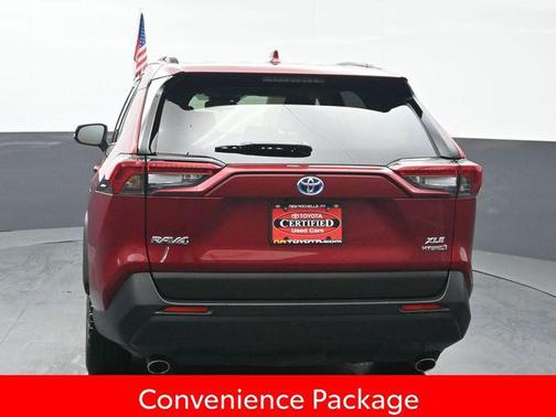 2022 Toyota RAV4 Hybrid XLE