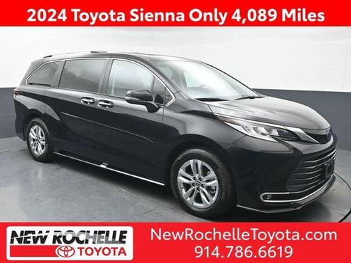 2024 Toyota Sienna Limited