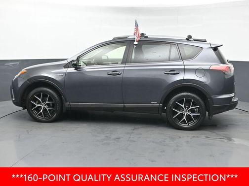 2017 Toyota RAV4 Hybrid SE