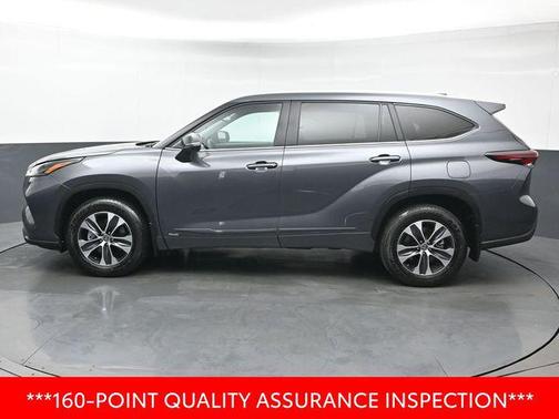 2025 Toyota Highlander Hybrid XLE