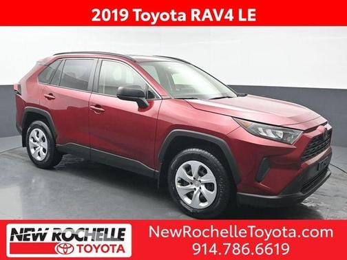 2019 Toyota RAV4 LE