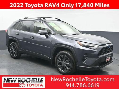2022 Toyota RAV4 Hybrid XLE Premium