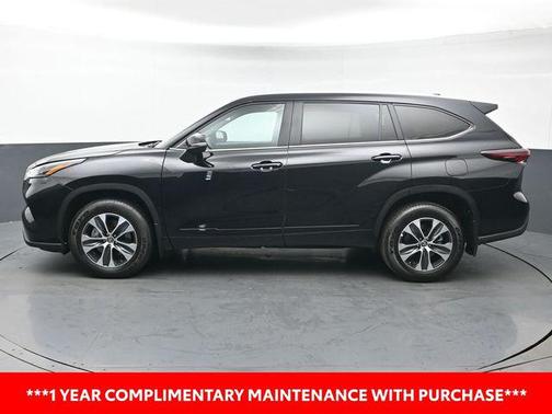 2025 Toyota Highlander XLE