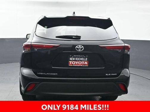 2025 Toyota Highlander XLE