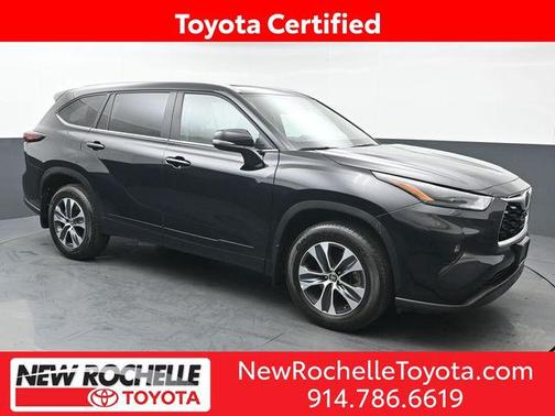 2025 Toyota Highlander XLE