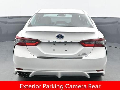 2024 Toyota Camry Hybrid SE
