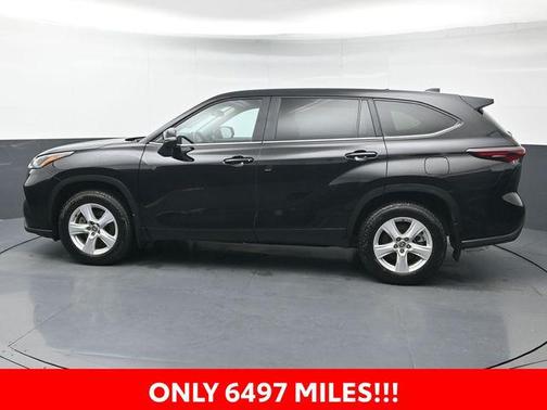 2025 Toyota Highlander LE