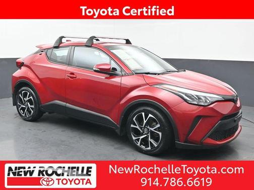2022 Toyota C-HR XLE