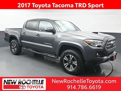 2017 Toyota Tacoma TRD Sport