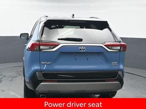 2023 Toyota RAV4 Hybrid SE