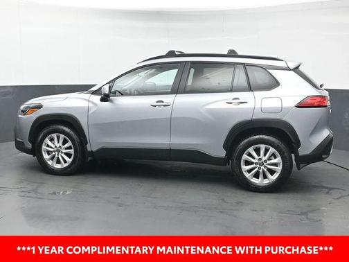 2024 Toyota Corolla Cross LE